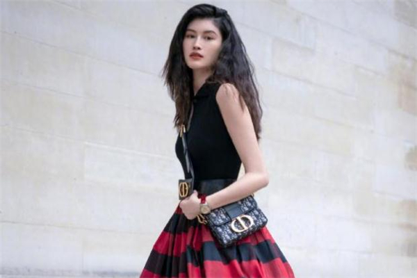 颧骨高适合什么卷发,颧骨高适合的发型