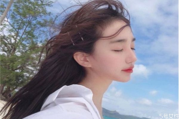 直板夹怎么卷大波浪,如何用夹板夹大波浪