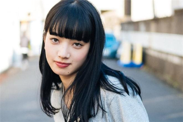 厌世脸适合的发型,厌世少女脸适合什么发型女