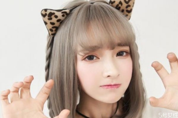 长脸女生适合什么发型,长形脸适合什么发型女