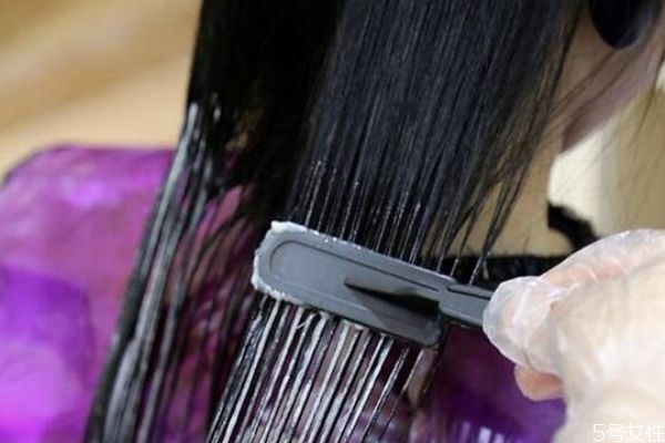 染发会影响新长出来的头发吗,染头发头发还会长出来吗
