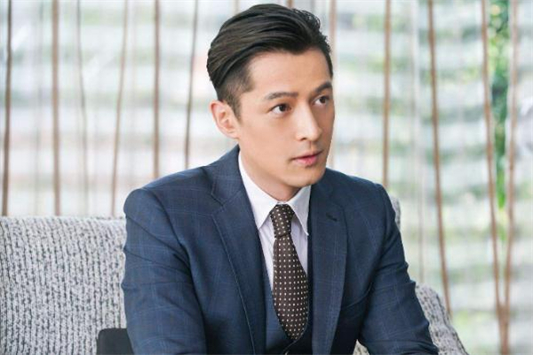 男士上班族适合什么发型,适合上班的发型男