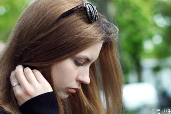 怎么让发质永久变软男,怎么可以让发质变软