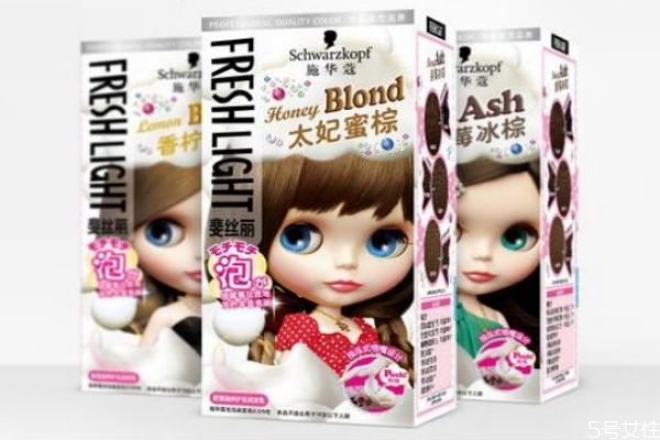 泡泡染发剂对身体有害吗,泡沫染发剂对头发伤害大吗