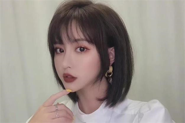 初恋头是什么发型,初恋的头发发型