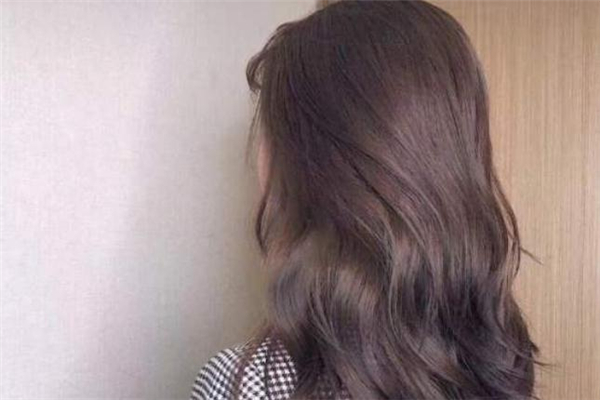 蜜茶亚麻色适合黄皮吗,蜜茶棕发色适合什么皮肤