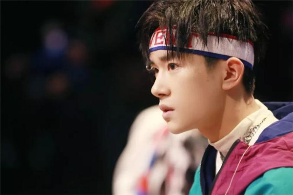 钢夹烫适合什么脸型男,钢夹烫适合什么脸型?