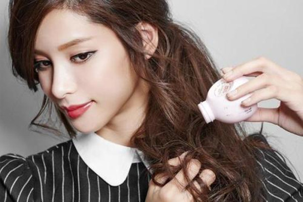 蓬蓬粉怎么使用,头发蓬蓬粉怎么用