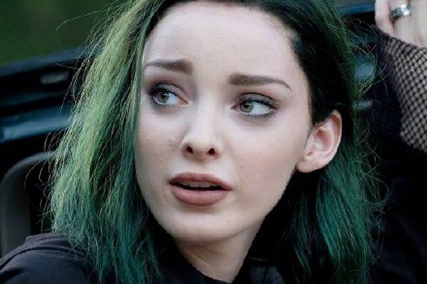 染绿色头发好看吗,好看的绿色染发