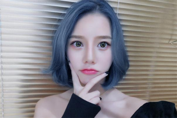 蓝灰色是什么颜色的图片,牛仔裤蓝灰色是什么颜色