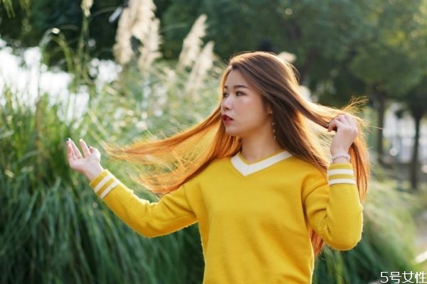 洗直头发伤害发质吗,洗直头发对头发伤害大吗