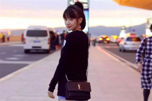 头顶碎发太多怎么办?,头顶碎头发太多怎么办