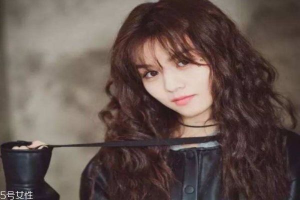 羊毛卷适合什么年龄的女人,羊毛卷适合什么年龄段