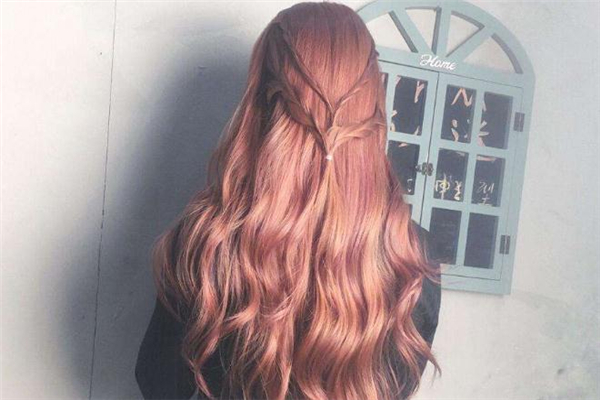 红棕色发色适合什么皮肤,红棕发色适合什么样的皮肤 红棕色发色适合什么皮肤,红棕发色适合什么样的皮肤