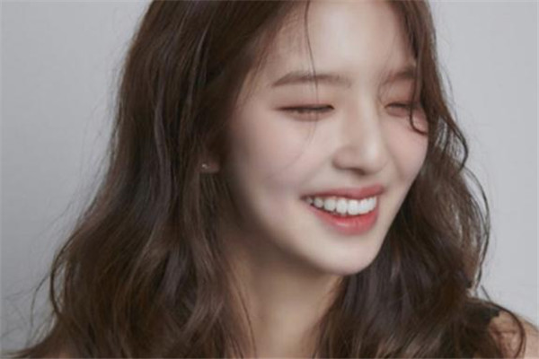 烟草棕色头掉了变什么颜色,烟灰色头发掉色后是什么颜色 烟草棕色头掉了变什么颜色,烟灰色头发掉色后是什么颜色