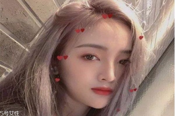 今年最流行什么发色,2019流行什么颜色头发 今年最流行什么发色,2019流行什么颜色头发