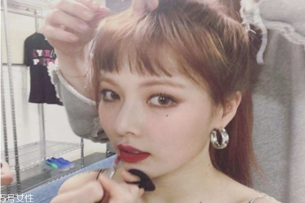 染头之前用不用洗头,染头前不能洗头发吗