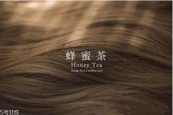 蜜茶棕发色效果图,蜜茶棕适合什么颜色 蜜茶棕发色效果图,蜜茶棕适合什么颜色