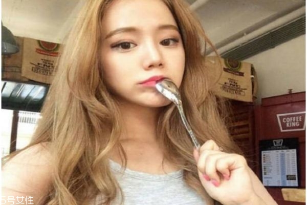 卷发发色2020,短发卷发发色 卷发发色2020,短发卷发发色