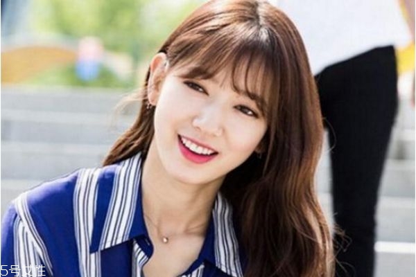 网红刘海发型图片2019,今年网红刘海图片 网红刘海发型图片2019,今年网红刘海图片