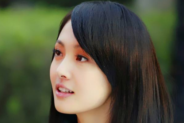 卷刘海用什么卷发棒,前面刘海要怎么用卷发棒卷比较好看? 卷刘海用什么卷发棒,前面刘海要怎么用卷发棒卷比较好看?