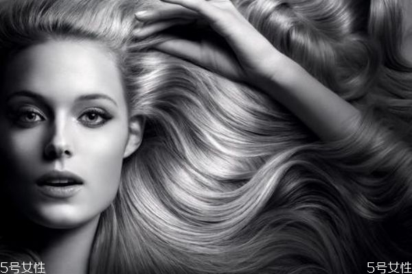 焗油膏有害吗,用焗油膏对身体有害吗