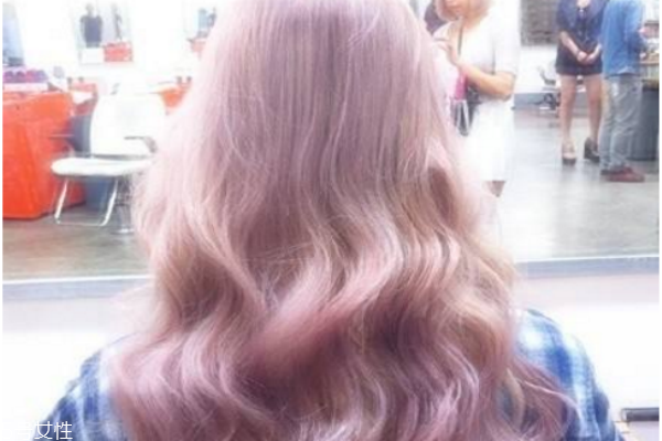 烫染后掉发怎么办,烫染后掉发严重怎么办