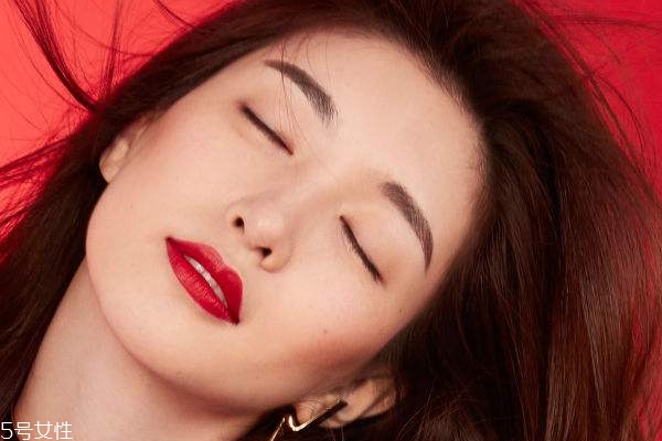 头发软染什么颜色好看,头发软适合染什么染色 头发软染什么颜色好看,头发软适合染什么染色