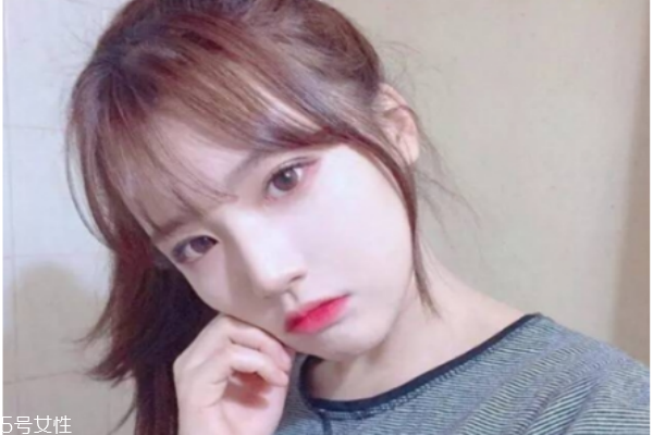 空气刘海适合多大年龄的女人,空气刘海适合多大年龄的人剪