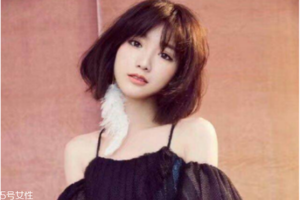 自然卷沙发发质适合什么发型,头发是沙发发质适合什么发型