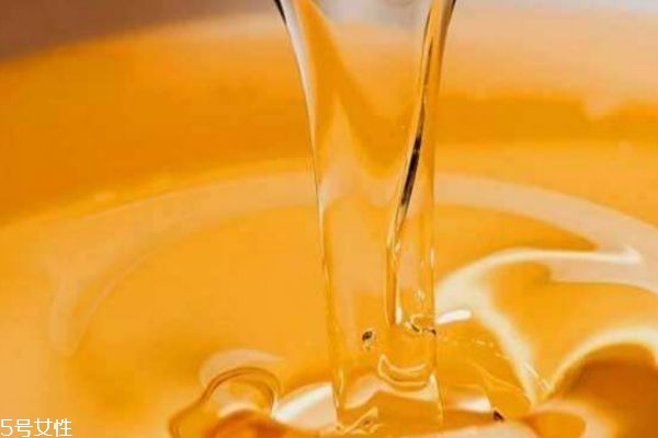 大豆油的食用人群(大豆油适合什么人群吃)