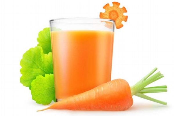 胡萝卜汁的功效(胡萝卜汁的功效和作用及禁忌)
