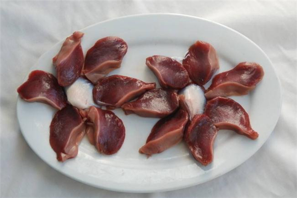 吃鸭胗有什么好处(孕妇吃鸭胗有什么好处)