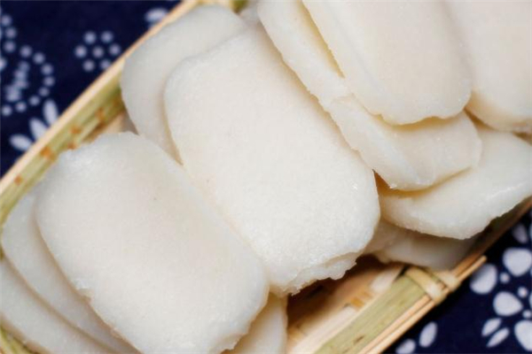 什么人不适合吃年糕(什么人不能吃年糕)