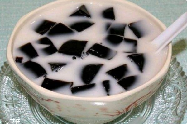 龟苓膏的作用(龟苓膏的作用和功效) 龟苓膏的作用(龟苓膏的作用和功效)