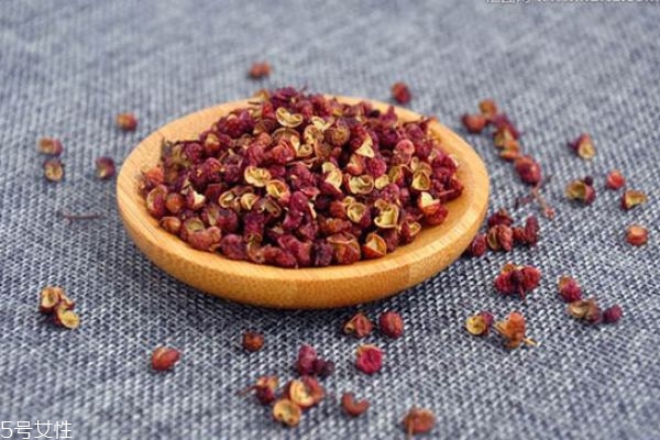 做花椒酱的注意事项(花椒酱怎么用)