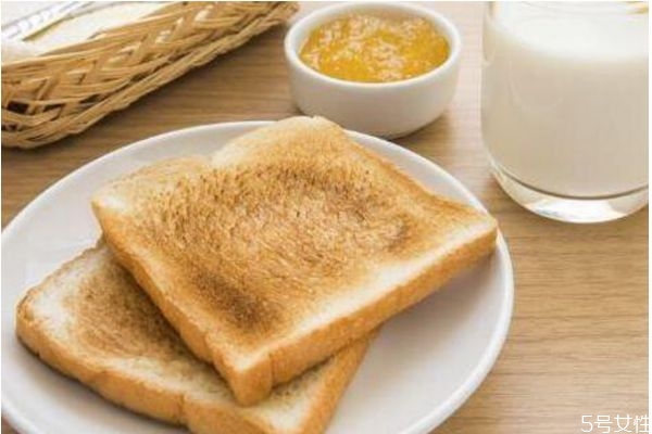 全麦面包的热量值(全麦面包的热量是多少) 全麦面包的热量值(全麦面包的热量是多少)