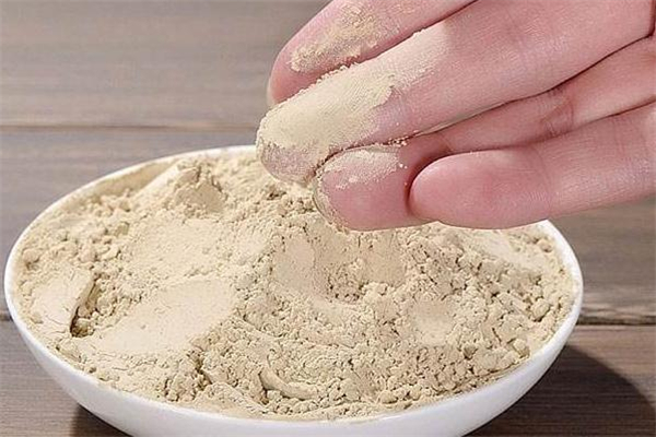 感冒吃三七粉有用吗(感冒吃三七粉有用吗)