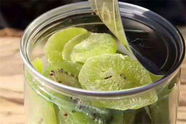 迪奥变色唇膏005试色(迪奥变色唇膏012)