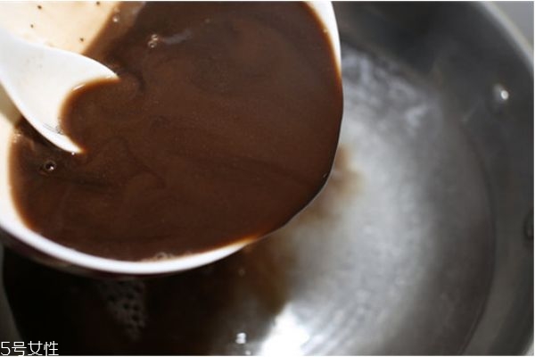 龟苓膏的来源(龟苓膏的来源和历史) 龟苓膏的来源(龟苓膏的来源和历史)