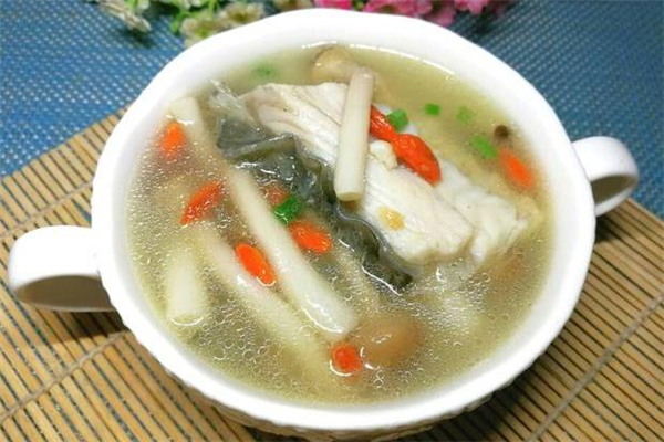 产妇吃蟹味菇的做法(产妇可以吃蟹味菇吗)