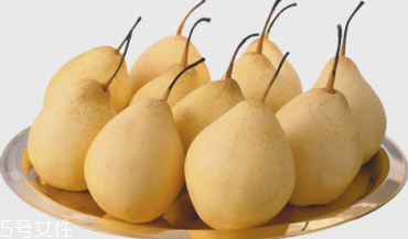 和梨相克的食物有哪些,梨不能和什么一起吃,梨和什么相克