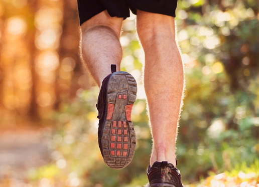 跑步对颈椎病有帮助吗,有颈椎病的人跑步对颈椎有影响吗 跑步对颈椎病有帮助吗,有颈椎病的人跑步对颈椎有影响吗
