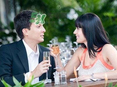 第一次约会应该说什么,第一次约会该干嘛 第一次约会应该说什么,第一次约会该干嘛