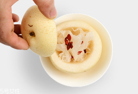 吃冰糖雪梨要注意什么,冰糖雪梨忌吃什么