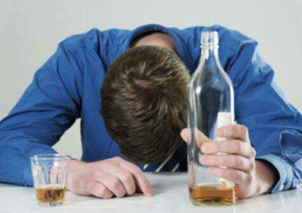 喝酒的危害有哪些?,喝酒的危害男性