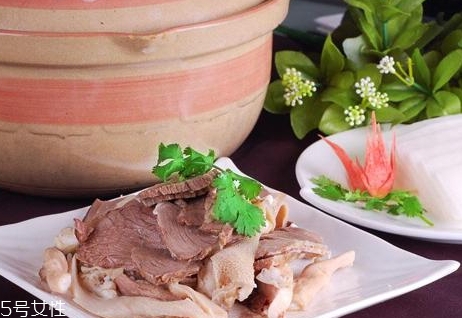 车厘子和羊肉一起吃会怎么样,车厘子和羊奶一起吃吗