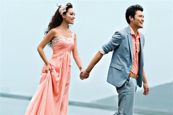 怎样让女孩感动,怎样让女孩感动到哭