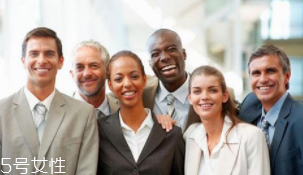 不同的场合说话的音量 不同的场合说话的音量