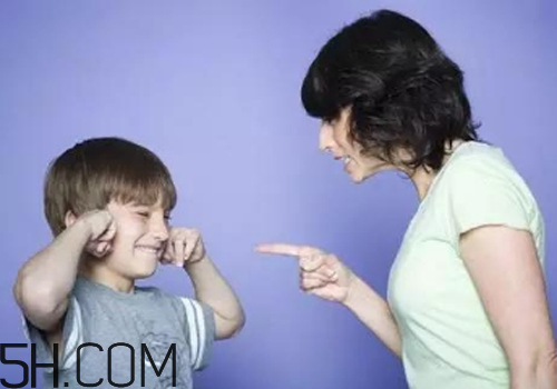 青春期的孩子得了焦虑症该怎么办,青春期焦虑症的表现 青春期的孩子得了焦虑症该怎么办,青春期焦虑症的表现